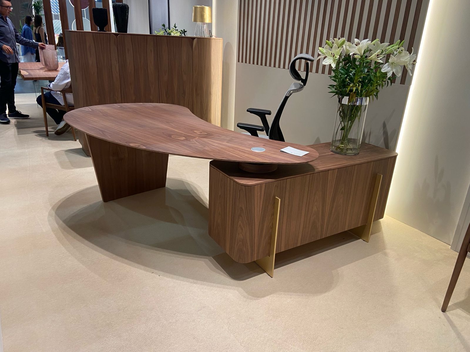 WhatsApp Image 2025-11-26 at 10.36.37 (2)